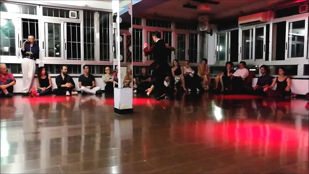 Video thumbnail for Edwin Espinosa y Alexa Yepes - Milonga La Zeneise _3