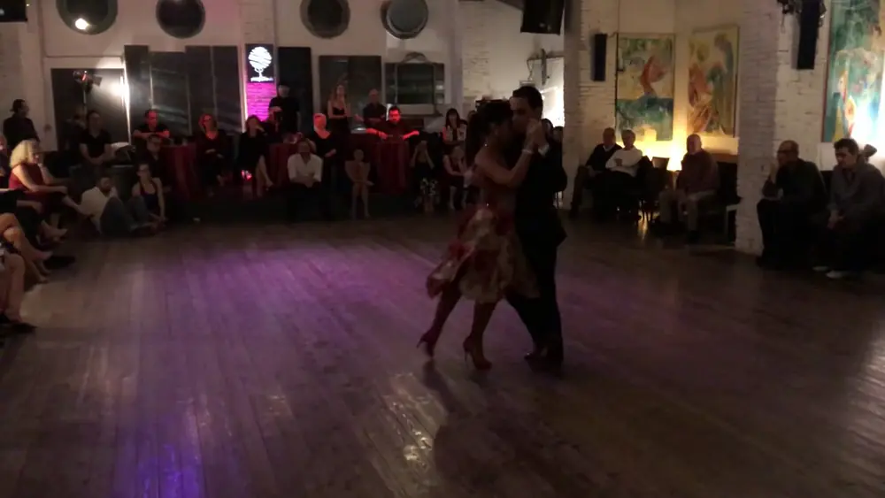 Video thumbnail for Juan David Vargas y Paulina Mejía - Milonga dei Barbari #1