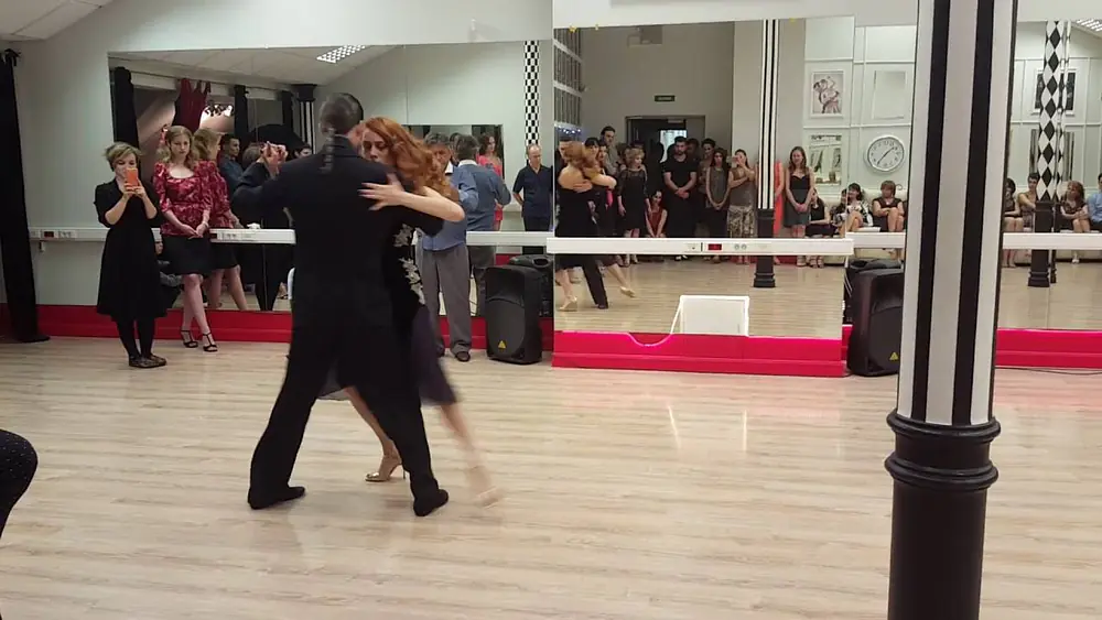Video thumbnail for Artyom y Karina Lilu Dovbush, con Decarianos orchestra - improvisación