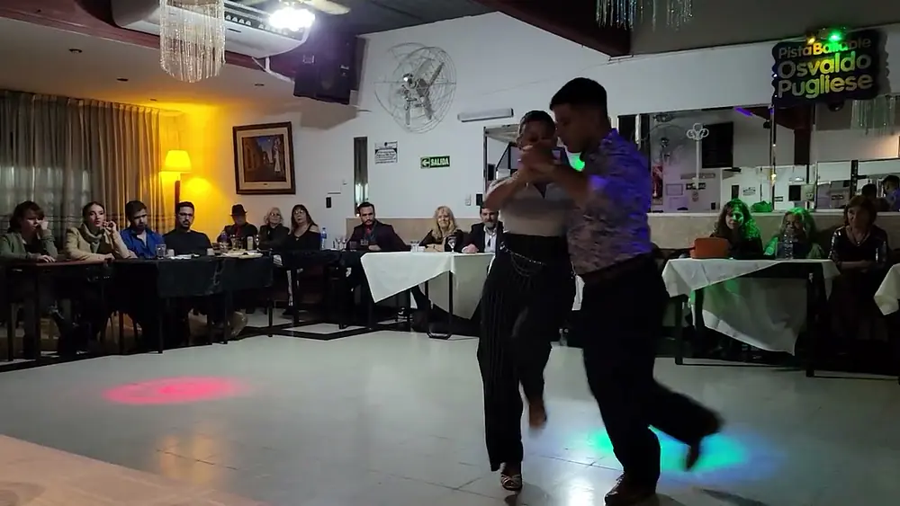 Video thumbnail for Analia Centurion - performance at Si sos brujo milonga on August 27, 2022