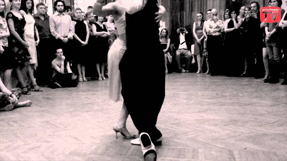 Video thumbnail for Rodrigo Fonti - Celeste Medina 1, Russia, Moscow,  Milonga "El Color" 24.11.2012