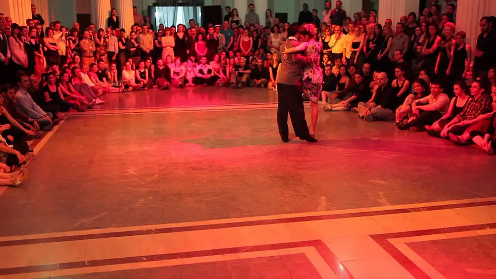 Video thumbnail for Carlitos Espinoza y Noelia Hurtado @ Belgrade Tango Encuentro 2014 (2 in 1)