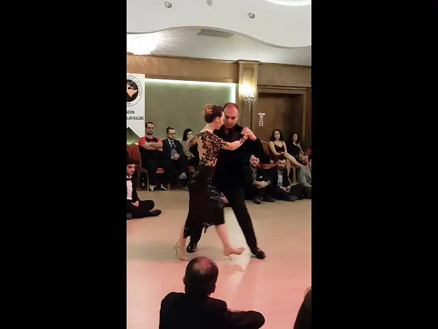 Video thumbnail for Utku Küley & Iris Doğdu / Desencuentro-Anibal Troilo/Trabzon Tango Meeting Show 4/2
