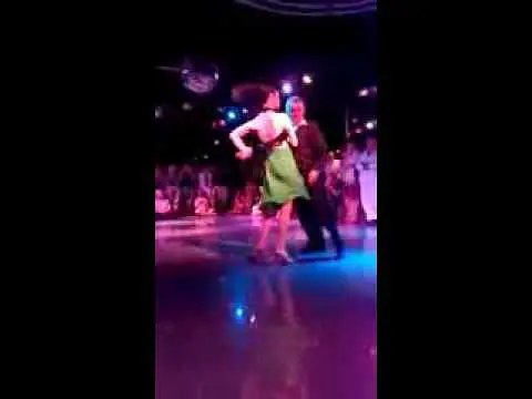 Video thumbnail for Ezequiel y María Antonieta en "El Bulín"