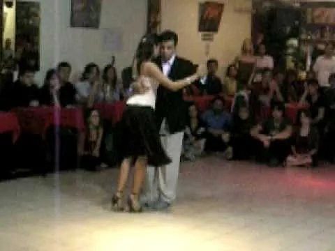Video thumbnail for Sebastian Achaval y Roxana Suarez en PRAKTIKA8 "Abandono"