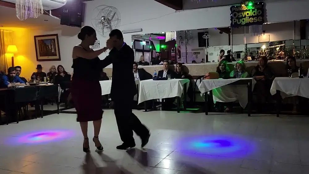 Video thumbnail for Cristian Correa and Miriam Copello - performance at Si sos brujo milonga on August 27, 2022
