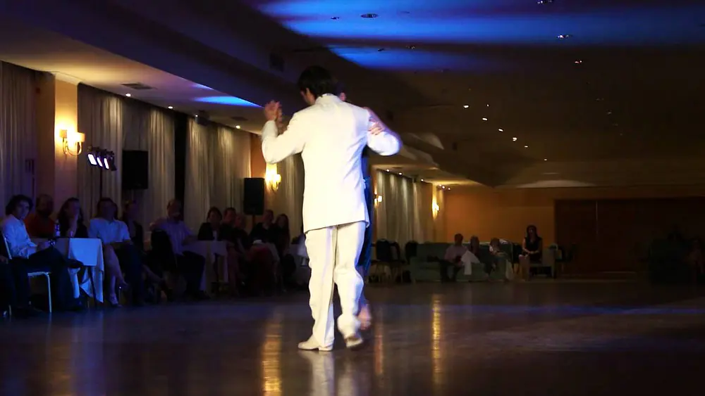 Video thumbnail for Javier Rodriguez & Andrea Missé - Milonga - TangoCamp 2011 Italy