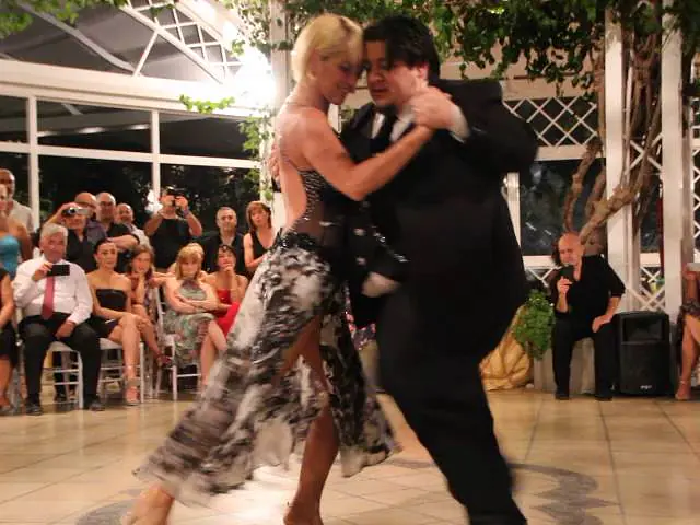 Video thumbnail for Alejandra Mantinan e Aoniken Quiroga - Gran gala al Sierra Silvana (Show 2di3)