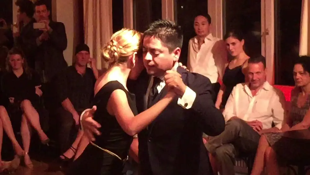 Video thumbnail for Carlitos Espinoza y Noelia Hurtado 3/5 Milonga