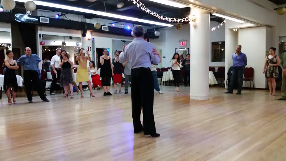 Video thumbnail for Argentine Tango Class: Jorge Torres