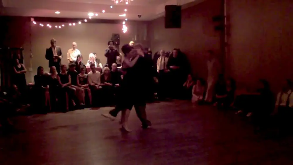 Video thumbnail for Argentine Tango: Oscar Casas & Ana Miguel - Lucienne