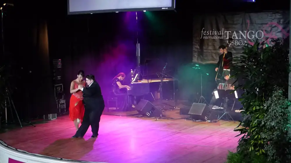 Video thumbnail for Alejandra Mantinan e Aoniken Quiroga - Festival Internacional de Tango de Lisboa 5/6/2015