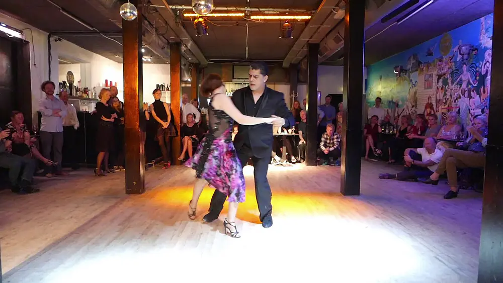 Video thumbnail for Ruben & Sabrina Veliz (2/4)