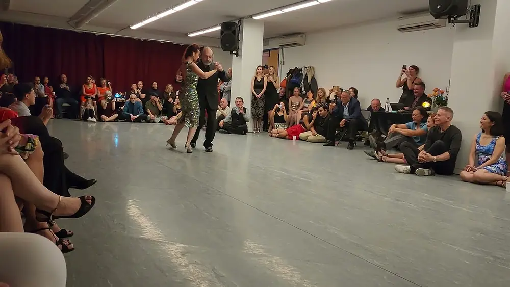 Video thumbnail for Argentine tango: Gustavo Naveira & Giselle Anne - NYC