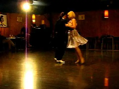 Video thumbnail for Virginia Uva y Cesar Agazzi , El Huracan , il giardino del tango, Roma