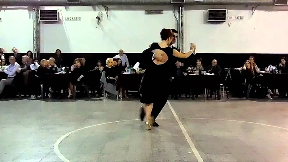 Video thumbnail for Silvana Prieto & Matias Batista en Milonga Malena Sunderland Club 4/4