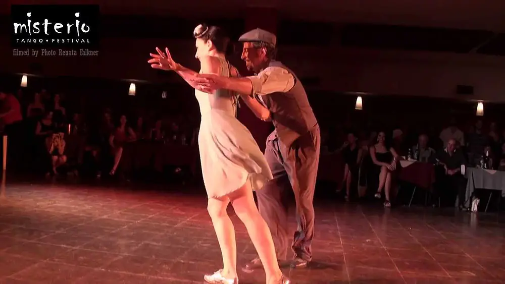 Video thumbnail for MISTERIO 2014 (2) Lorena Mosele & Rafael Mendaro @Photo Renata Falkner