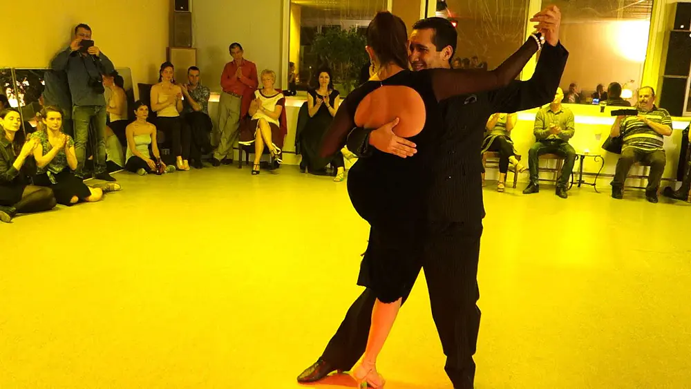 Video thumbnail for Tango: Miriam Copello y Cristian Correa, 26/03/2016, Milonga Tango Factory #2/4
