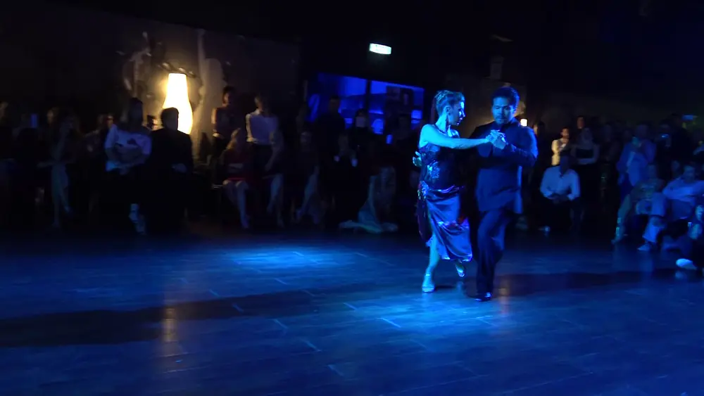 Video thumbnail for Sebastian Arce y Mariana Montes - Bari International Tango Congress - 03.11.2018  3.4