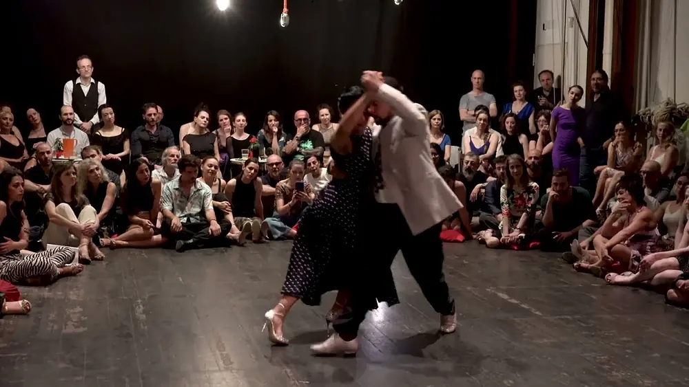 Video thumbnail for Corina Herrera y Octavio Fernandez  4- Milonga Si - tango club - Bologna  giungo '24