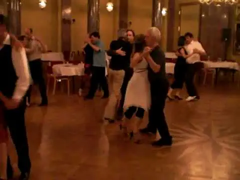 Video thumbnail for Detlef Engel und Andreas Wichter tanzen die Cumparsita in Bad Ems