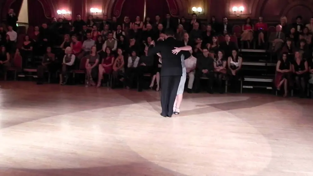 Video thumbnail for Diego Converti  Graciela Gamba   Que tiempo aquel   Lomuto   Omar   London Tango Festival 19 11 2011