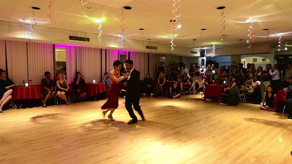Video thumbnail for Martin Almiron & Marina Bellani perform at Milonga Uno