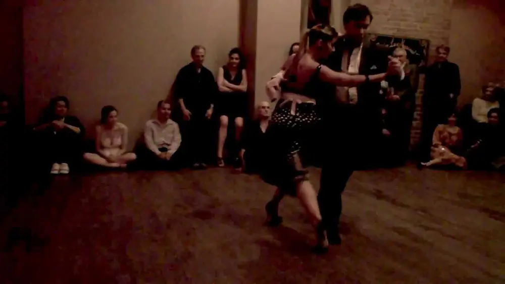 Video thumbnail for Argentine tango: Gabriel Misse & Analia Centurion - Esta Noche de Luna, Mozo Guapo