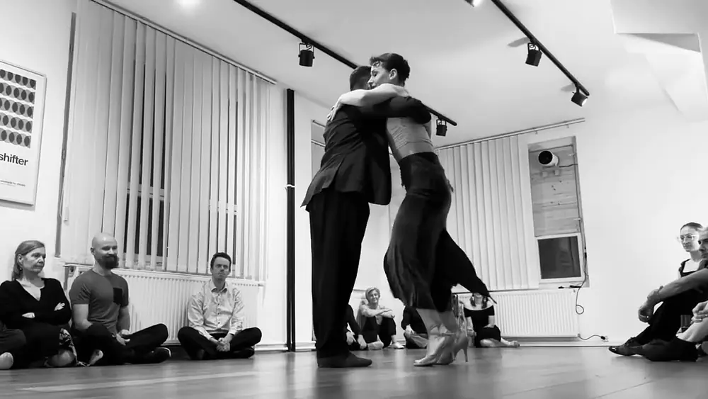 Video thumbnail for Veronica Toumanova and Asya Moiseeva. Milonga 4/4. (Angel Sica - Rebeldia)