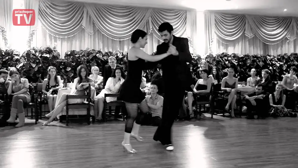 Video thumbnail for Dana Frigoli & Adrian Ferreyra 5. White tango festival 2011.