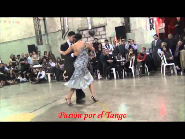 Video thumbnail for MARIA INES BOGADO y SEBASTIAN JIMENEZ Bailando el Tango NO MIENTAS en la MILONGA DEL MORAN