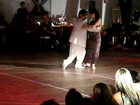 Video thumbnail for Sicilia Tango Festival 2009 - Gaston Torelli e Moira Castellano - video 2