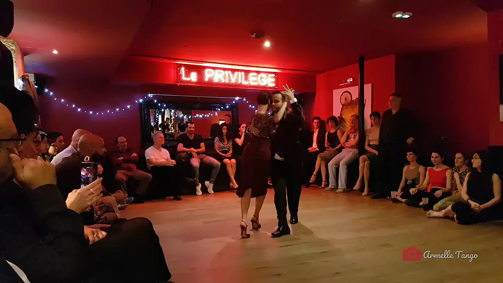 Video thumbnail for John Zabala & Maria Filali ❤Bien Pulenta (Juan D'Arienzo Feat. A. Echagüe) @ Paris - Milonga LA MIMI