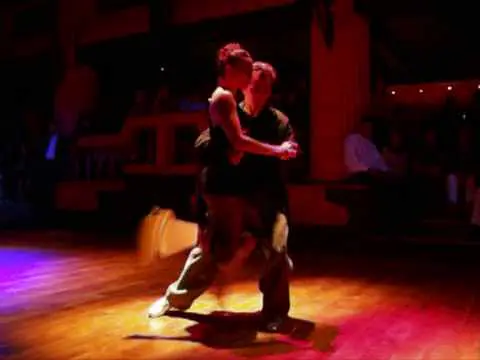 Video thumbnail for Jose Halfon y Virginia Cutillo.