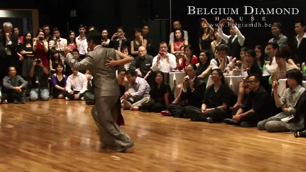 Video thumbnail for Roxana Suarez y Sebastian Achaval Tango Performance 2 - Hong Kong Tangofest 2011