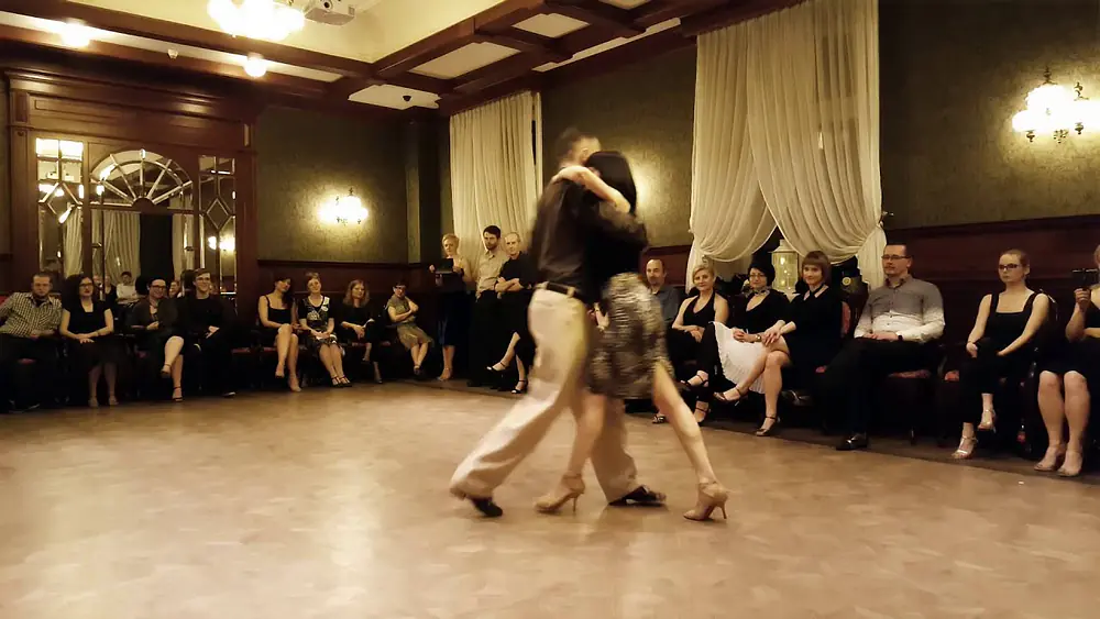 Video thumbnail for Joanna Jabłońska & Piotr Bochiński - De pura cepa (milonga)