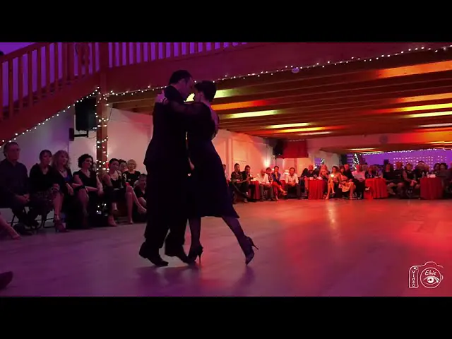 Video thumbnail for Tango à Martigues /Que Falta Que Me Haces : Miguel Calo /Bárbara Ferreyra & Agustín Agnez.
