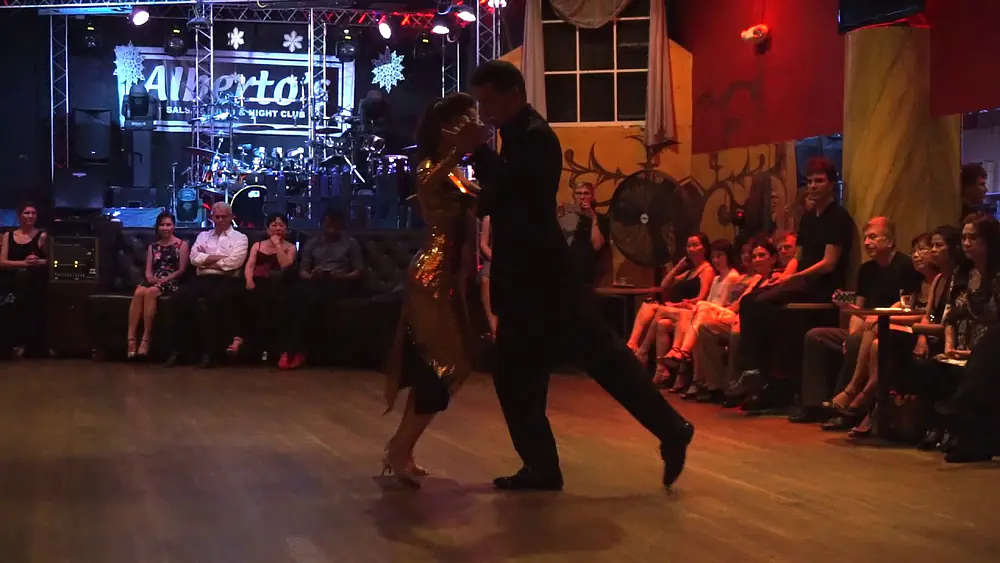 Video thumbnail for Maxi Copello & Raquel Makow Tango Demo 1/3 2018 April 22
