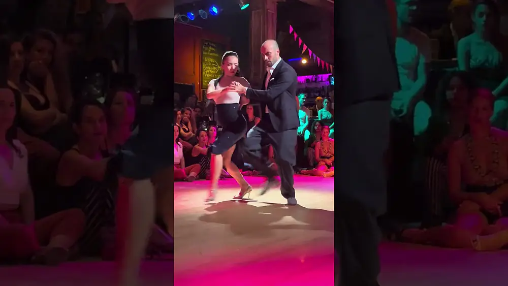 Video thumbnail for Pablo Rodriguez and Antonella Terrazas @ Muy Martes Tango 11MAR25 🔔❤️#tango #milonguerotv
