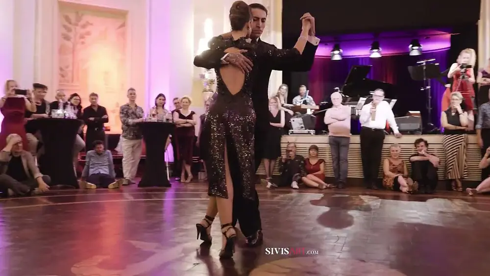 Video thumbnail for Julián Sanchez & Bruna Estellita 1/4. Baden-Baden Tango Festival, 10th November 2023