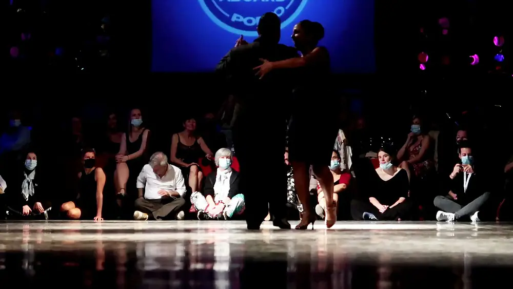 Video thumbnail for Giselle Gatica and Roque Castellano dance Francisco Canaro's La Milonga de Buenos Aires