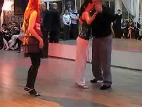 Video thumbnail for Alexander Vistgof's birthday dance - (2/2) - Al pasar - 22/02/14