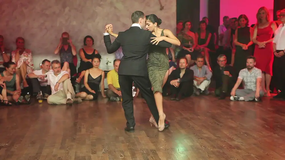 Video thumbnail for Lorena Tarantino & Gianpiero Galdi, Munich July 2019 2/4