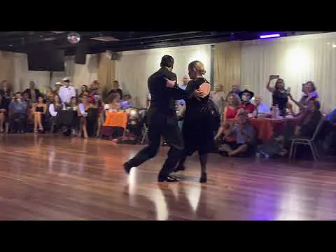 Video thumbnail for Noelia Hurtado & Facundo De la Cruz ~ "La Bordona" - Anibal Troilo 10/31/2022 -- 1/3