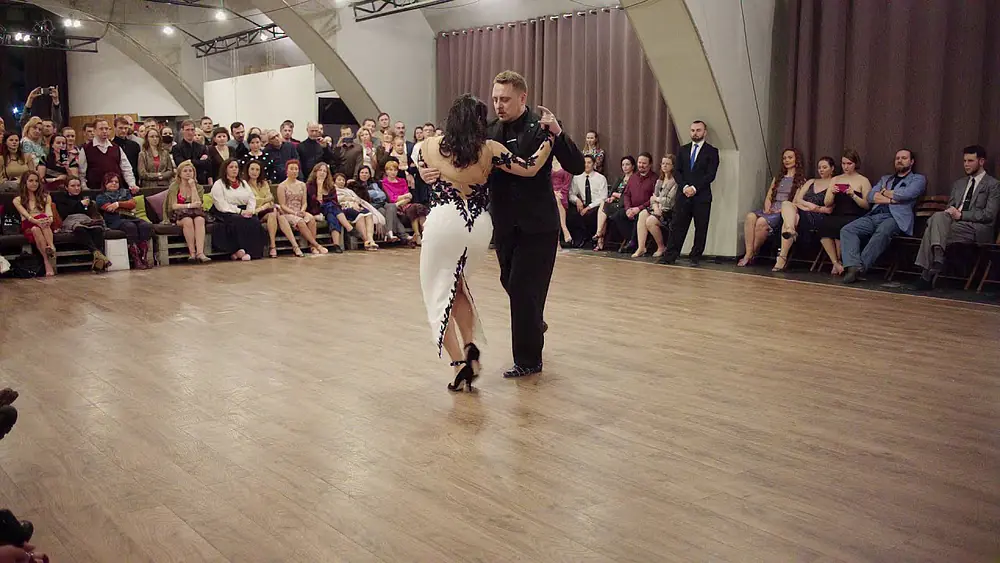 Video thumbnail for Maria Ines Bogado & Сергій Подболотний [SUPERIOR TANGO ] - Презентація танго-шкіл. Київ, лютий 2021.