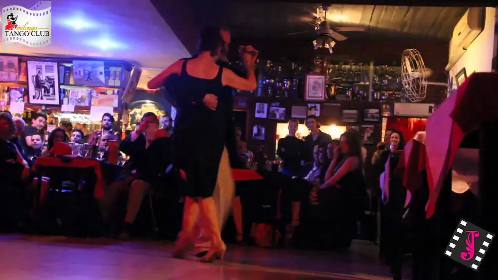 Video thumbnail for OSCAR CASAS y ANA MIGUEL en el Tango Club (Tango)