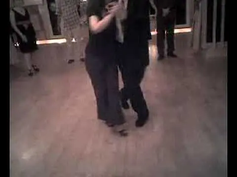 Video thumbnail for Jorge Torres Argentine tango lessons @ Corazon 2 of 3