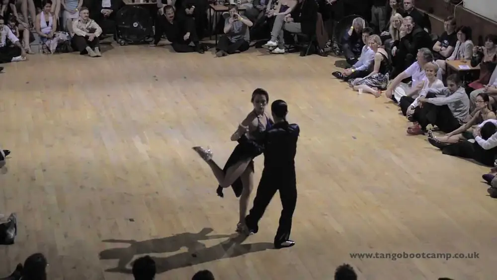 Video thumbnail for Pablo Nievas + Valeria Zunino (England International Tango Festival, May 2013, Ardingly, UK)