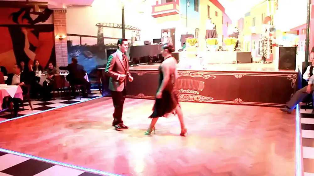 Video thumbnail for Alexa Yepes & Edwin Espinosa - Dos fracasos