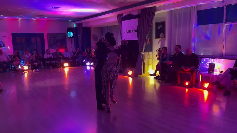 Video thumbnail for Paulina Mejia y Juan David Vargas - Oro de ley, D'arienzo - Echague (2/3)